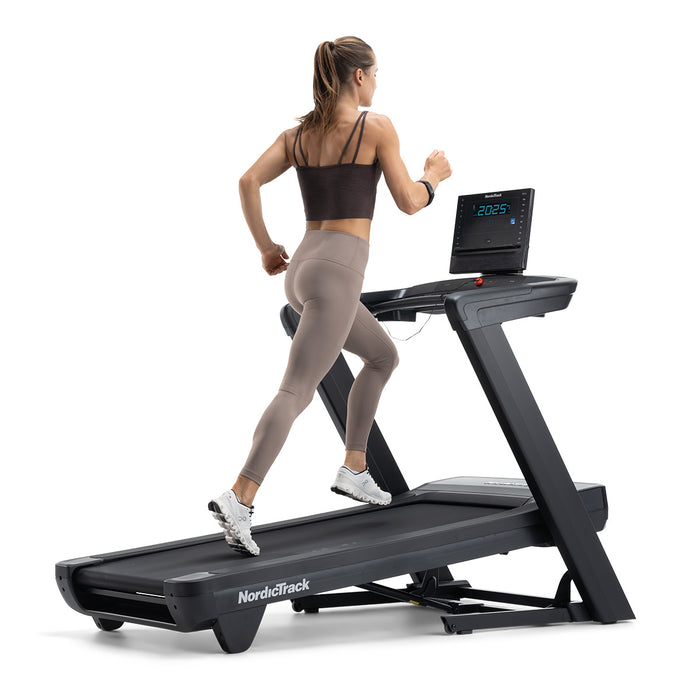 NordicTrack Commercial LE Treadmill