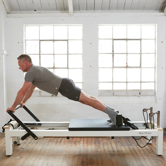 Align-Pilates C8-S Pro Pilates Reformer