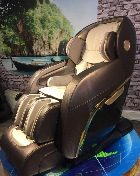Oaxmi Royal 4D+ Massage Chair